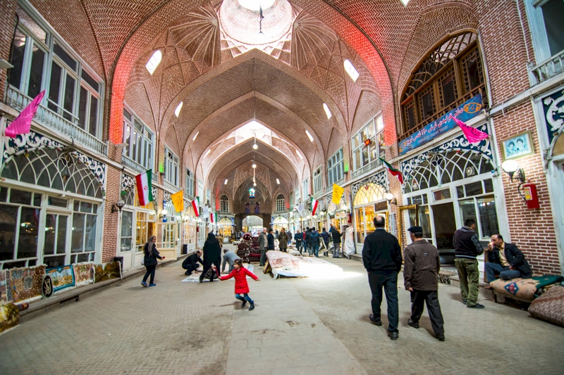 فضای معماری و سرزندگی در بازار تاریخی تبریز
