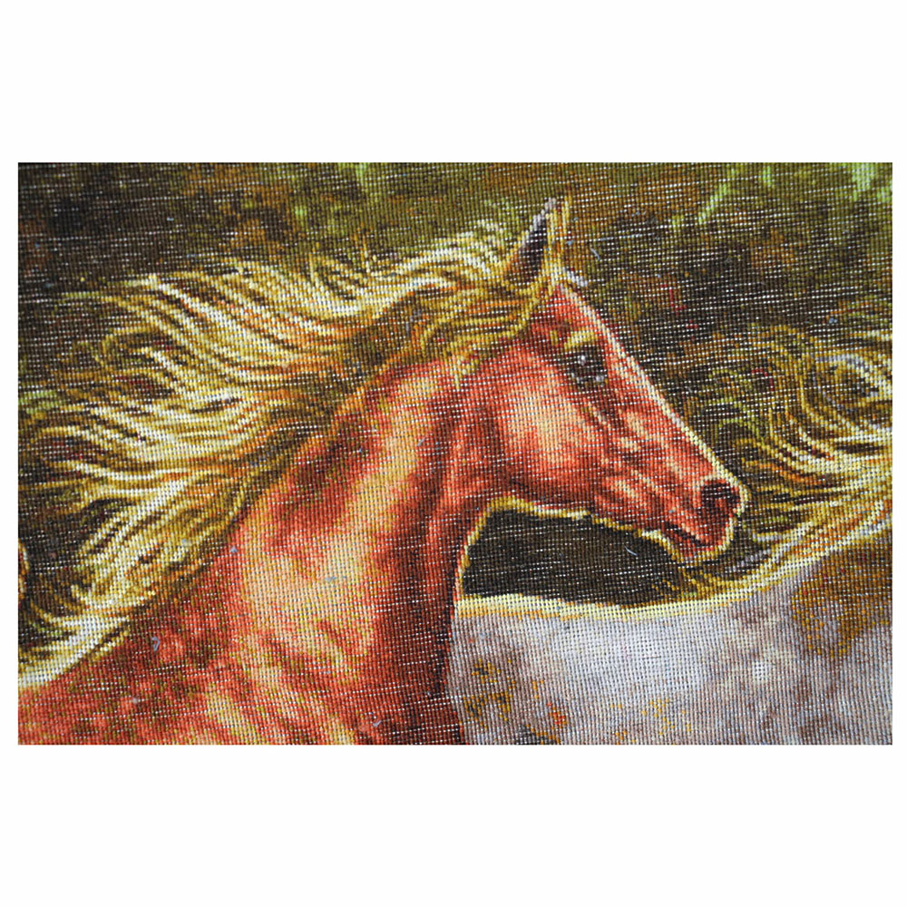 Azerbaijan-HandWoven-Pictorial-Carpet-21665 تابلوفرش دستباف گله اسب کد 21665